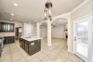 13719 Hartford Ct, Sugar Land, TX 77498 - Photo 14