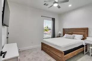 7980 Angus St, Houston, TX 77028 - Photo 20