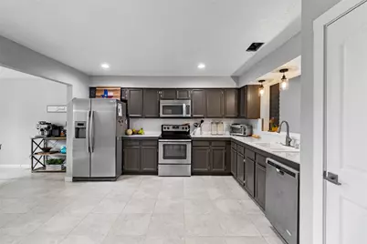 2015 Stoney Court, Spring, TX 77373 - Photo 6