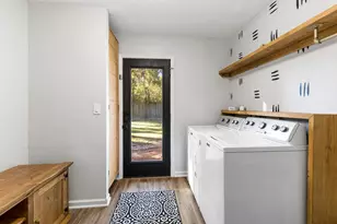 623 Hickory Ridge Dr, Shenandoah, TX 77381 - Photo 8