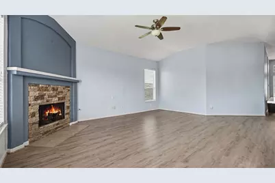 8330 Rusty Blackhaw Lane, Baytown, TX 77523 - Photo 10