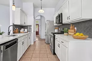8330 Rusty Blackhaw Ln, Baytown, TX 77523 - Photo 12