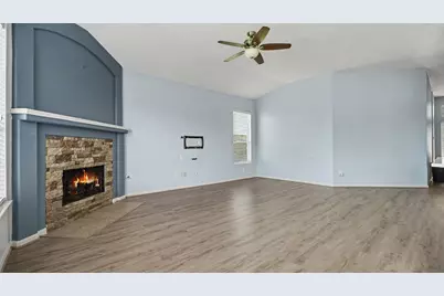 8330 Rusty Blackhaw Lane, Baytown, TX 77523 - Photo 10