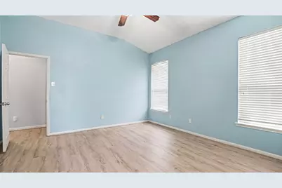 8330 Rusty Blackhaw Lane, Baytown, TX 77523 - Photo 22