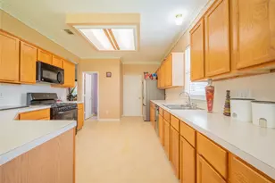 12442 Hamillcrest Dr, Houston, TX 77014 - Photo 12