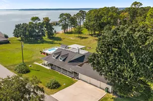 381 W Lake Circle, Point Blank, TX 77364 - Photo 2