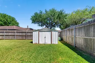 1110 Brookhollow Dr, Deer Park, TX 77536 - Photo 28