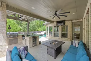275 Bronze View Dr, Montgomery, TX 77316 - Photo 8