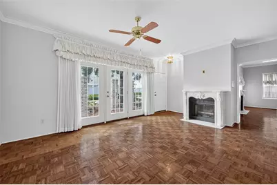 360 Wilcrest Drive #360, Houston, TX 77042 - Photo 8