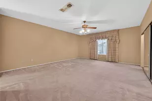 360 Wilcrest Dr, Houston, TX 77042 - Photo 26