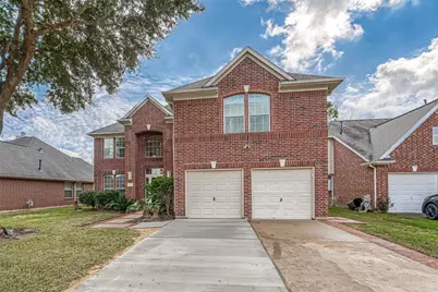 10514 Eagle Nest Court, La Porte, TX 77571 - Photo 2