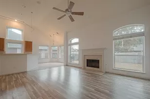 10514 Eagle Nest Ct, La Porte, TX 77571 - Photo 12