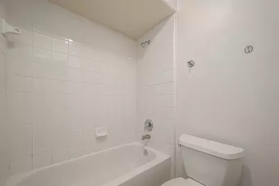 10514 Eagle Nest Court, La Porte, TX 77571 - Photo 30