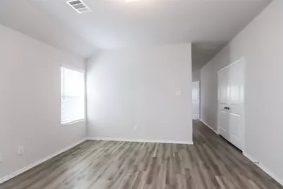 12719 Silver Memorial Road, Houston, TX 77014 - Photo 4
