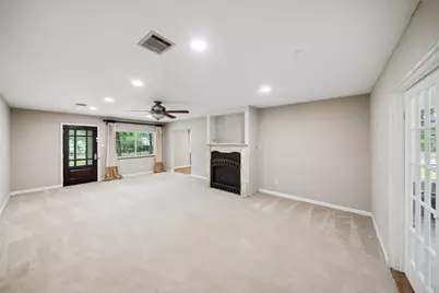 13373 Southshore Drive, Conroe, TX 77304 - Photo 12