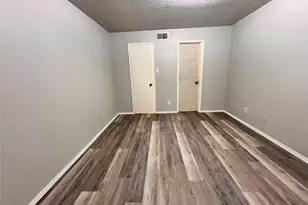10661 Braes Bend Dr, Houston, TX 77071 - Photo 14