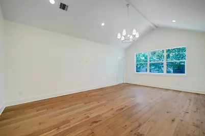 955 W 42nd Street, Houston, TX 77018 - Photo 14