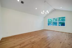 955 W 42nd St, Houston, TX 77018 - Photo 14