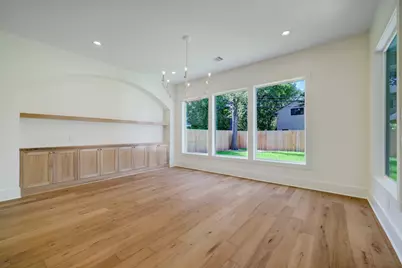 955 W 42nd Street, Houston, TX 77018 - Photo 12