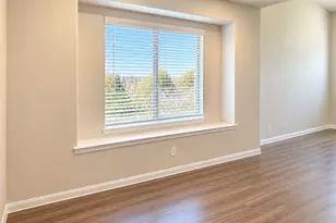 8114 Alpine Bearberry Dr, Houston, TX 77016 - Photo 4