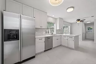 106 Breezy Point Pl, Spring, TX 77381 - Photo 14