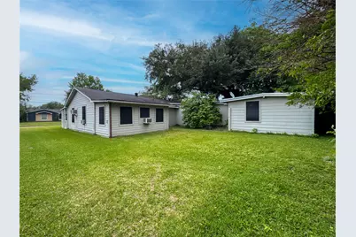 201 W 5th Street, Deer Park, TX 77536 - Photo 10