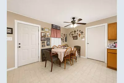 201 W 5th Street, Deer Park, TX 77536 - Photo 18