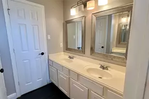 14802 Belterraza Dr, Houston, TX 77083 - Photo 32