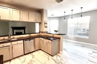 14802 Belterraza Dr, Houston, TX 77083 - Photo 6