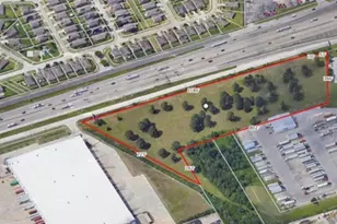 000 Thompson, Baytown, TX 77521 - Photo 1