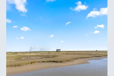 3220 Camp Hulen Drive, Palacios, TX 77465 - Photo 10