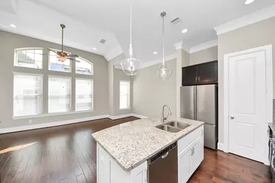 8306 Ginger Oak Street, Houston, TX 77055 - Photo 10