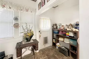 111 S Mill St, Flatonia, TX 78941 - Photo 10