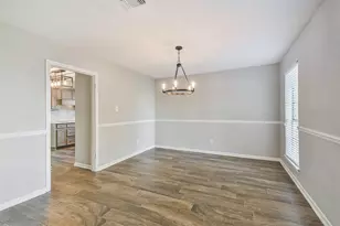 2022 Riverlawn Dr, Kingwood, TX 77339 - Photo 12