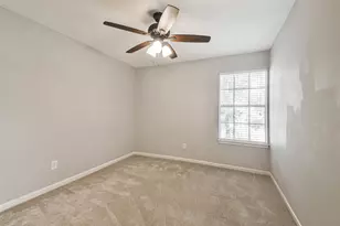 2022 Riverlawn Dr, Kingwood, TX 77339 - Photo 40