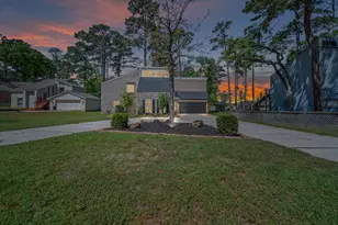 15211 Jamaica Dr, Willis, TX 77318 - Photo 4