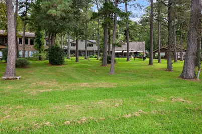 15749 Lakeway Drive, Willis, TX 77318 - Photo 42
