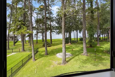 15749 Lakeway Drive, Willis, TX 77318 - Photo 28