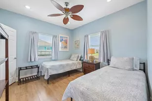 977 Bahama Dr, Crystal Beach, TX 77650 - Photo 24