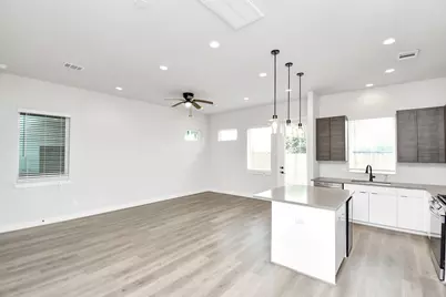 313 Charlock Street, Houston, TX 77022 - Photo 6