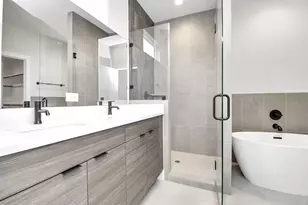 313 Charlock St, Houston, TX 77022 - Photo 20