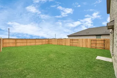 1507 Windrose Bend, Angleton, TX 77515 - Photo 40