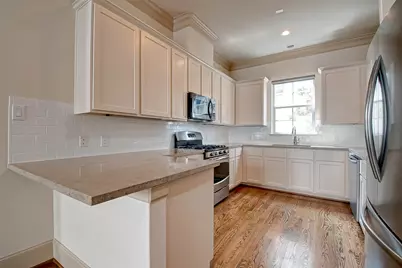 4031 Bellefontaine St Street #127, Houston, TX 77025 - Photo 8