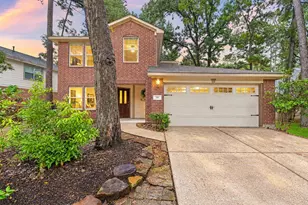 185 W Misty Dawn Dr, The Woodlands, TX 77385 - Photo 1