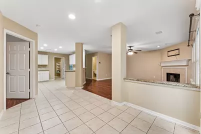 185 W Misty Dawn Drive, The Woodlands, TX 77385 - Photo 26