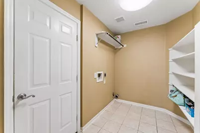 185 W Misty Dawn Drive, The Woodlands, TX 77385 - Photo 14