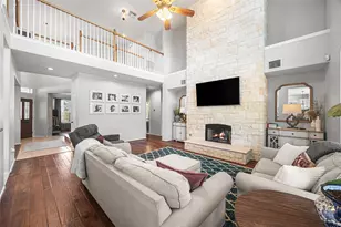 29719 N Legends Village Ln, Spring, TX 77386 - Photo 10