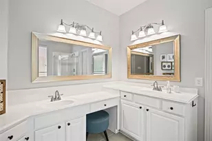 29719 N Legends Village Ln, Spring, TX 77386 - Photo 20