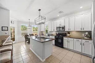 29719 N Legends Village Ln, Spring, TX 77386 - Photo 12