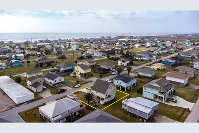 16518 Jean Lafitte Road, Galveston, TX 77554 - Photo 2
